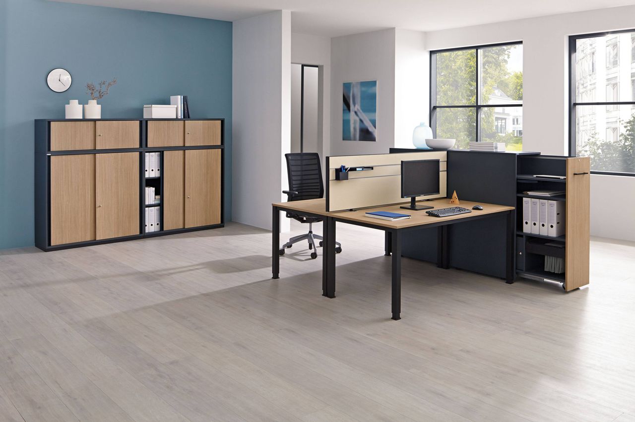 Hochwertige Büromöbel individuell auf Ihre Wünsche angepasst
